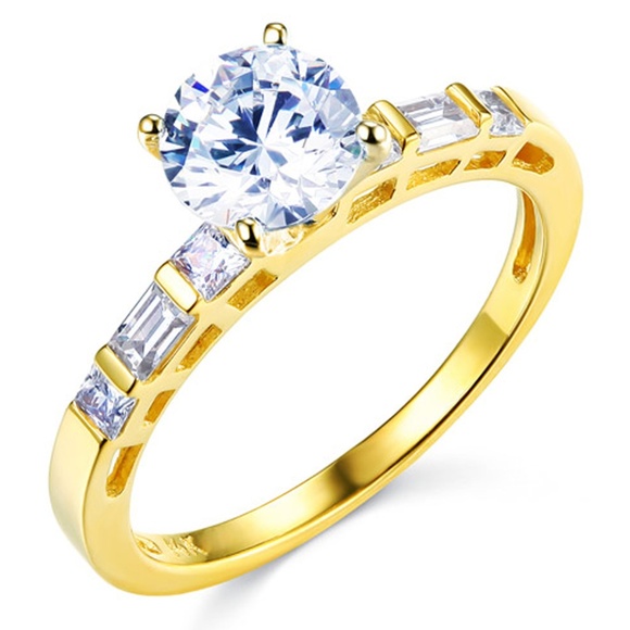 14k 1-CT Round-Cut & Side Baguette CZ Ring
